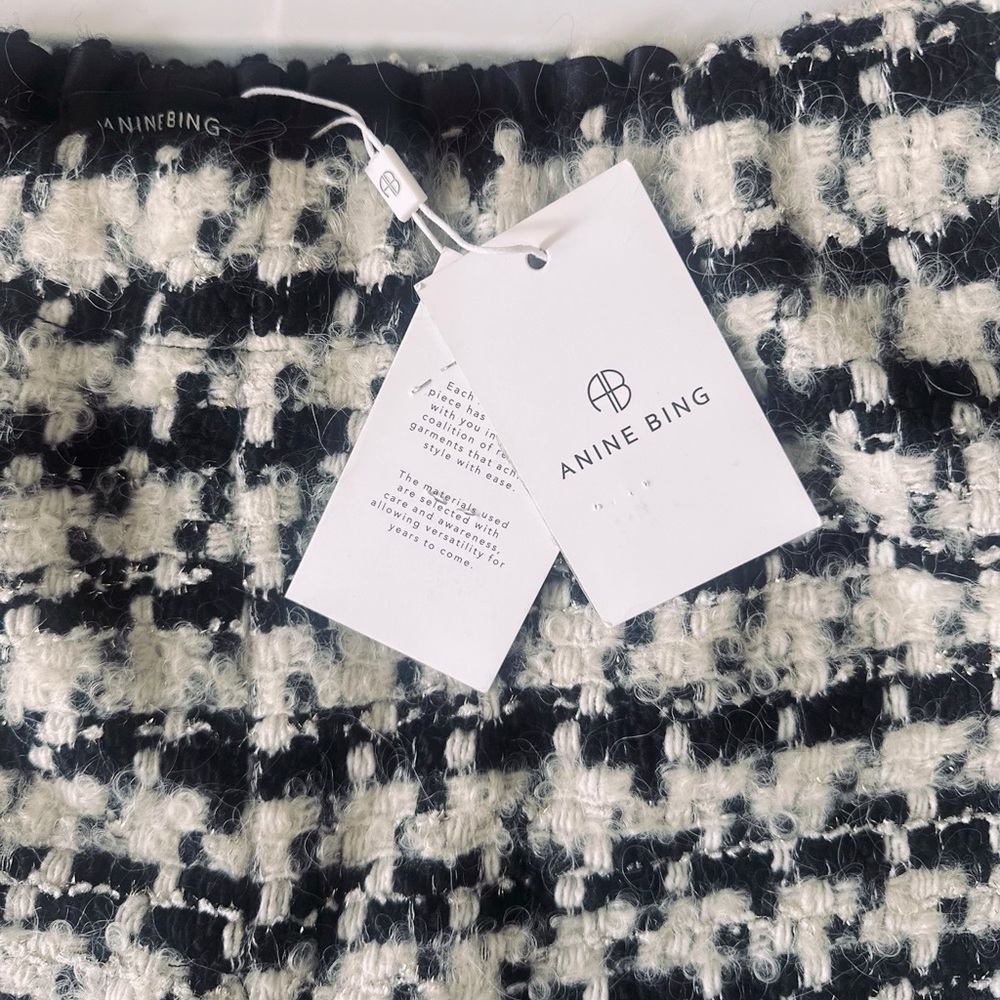 NWT ANINE BING Lyle Houndstooth Shorts Women's Size 8 - Picture 5 of 9